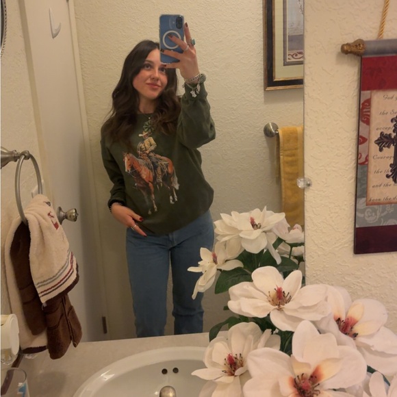 Meet your Posher, Mykaela - Picture 1 of 5